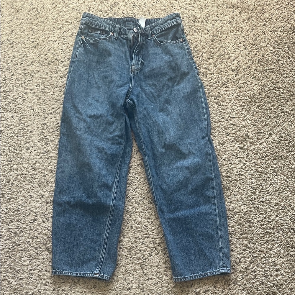 Classic High-Waist Barrel Leg Jeans